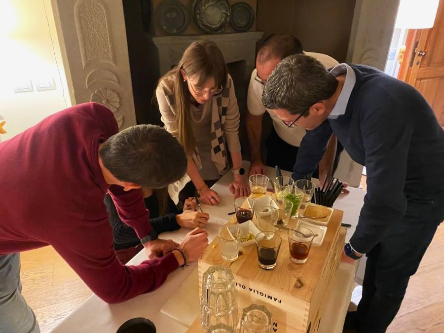 Un viaggio aziendale con un team building “gustoso”, per brindare insieme!